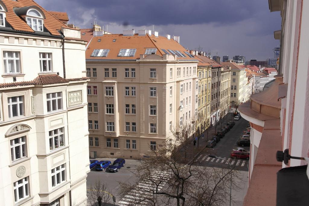 Tower Apartment Prague Bilik gambar