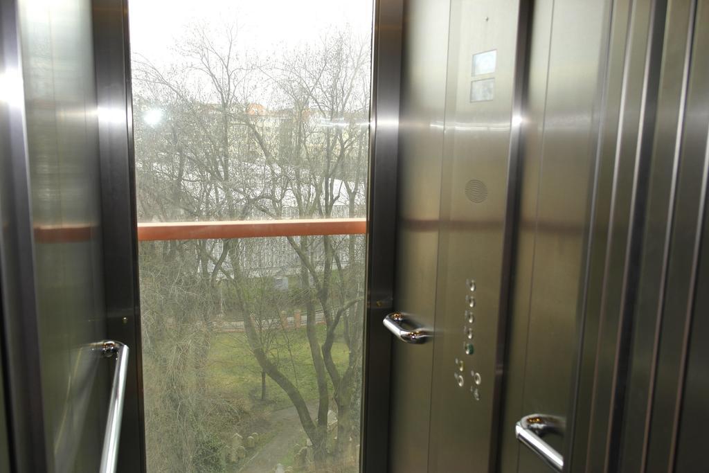 Tower Apartment Prague Bilik gambar